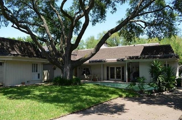 Land For Sale: 910 Old Lake Rd Houston.. - 2