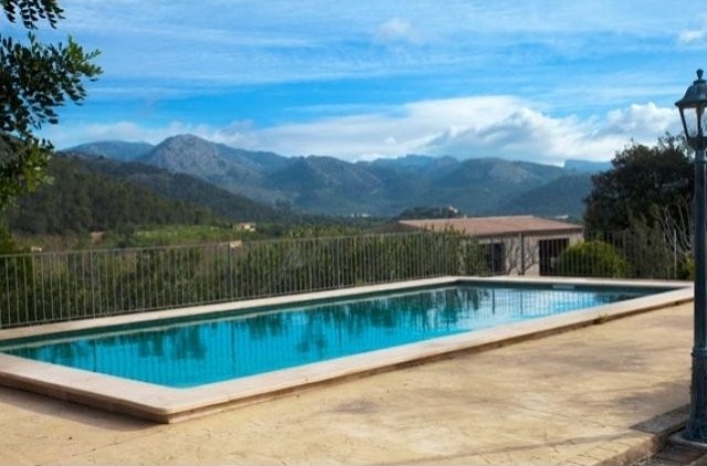 Finca Renovated With Wonderful Views..