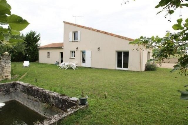 3 bedroom House For Sale: 86170 SECTEUR.. - 2