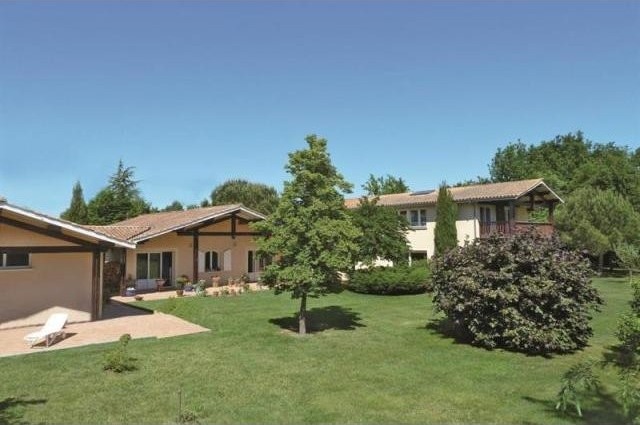 7 bedroom Character For Sale: 33000..