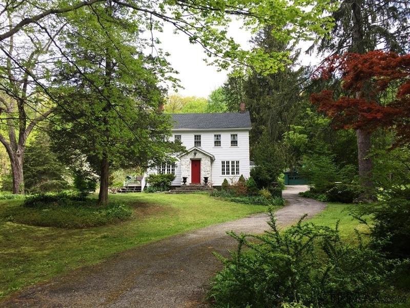 4 bedroom House For Sale: 75 Glendale.. - 2