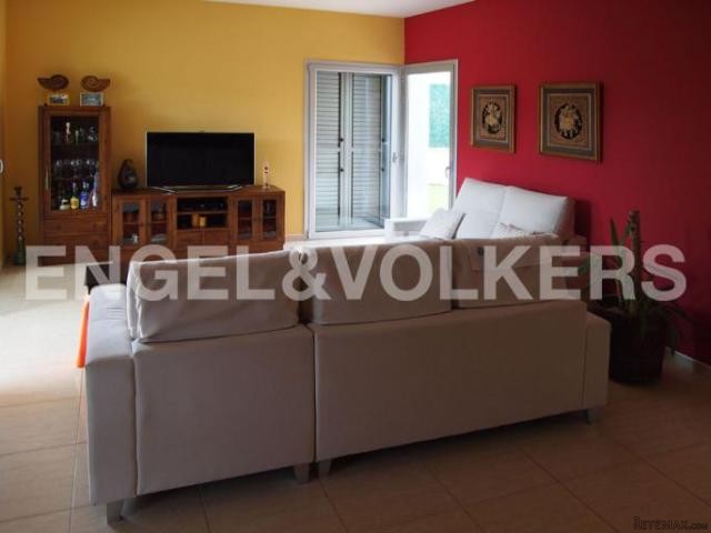 Modern with sea views. Costa Barcelona - 2