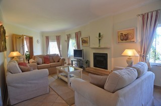 Charming 3 Bedroom Property with.. - 2
