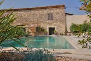 Large Stone House With 4 Bedrooms.. - 2