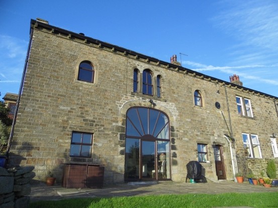 6 bedroom, Barn Conversion house for..