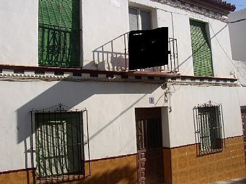 Town House - Large townhouse in need of..