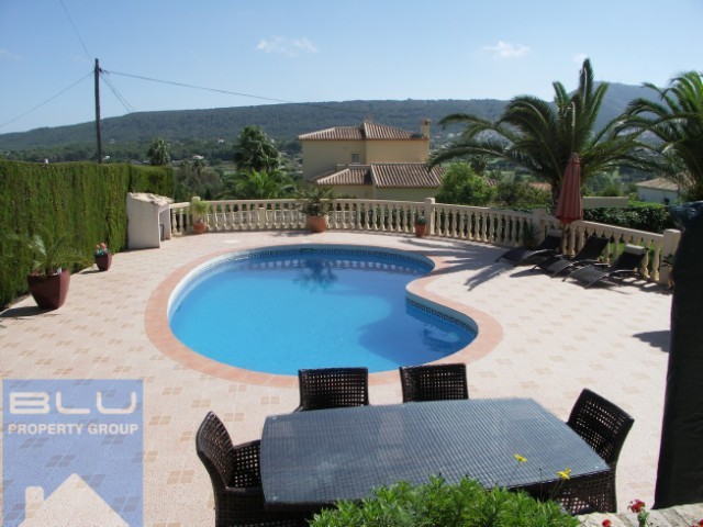 4 Bedroom Villa in Javea - 2