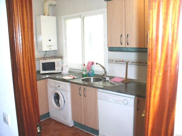 2 Bed Apartment. Large terrace