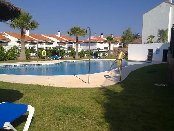 Town House - FANTASTIC INVESTMENT.. - 2
