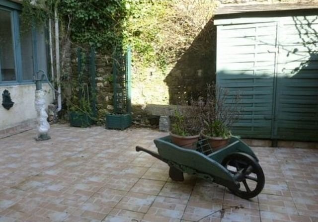 Stunning Location in Nice Village - 2