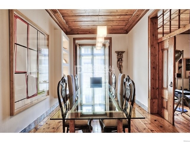 Stylish 3 Bedroom Apartment in Alcantara - 2