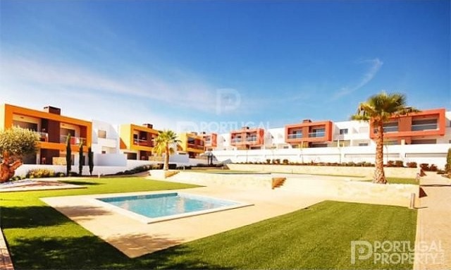 Modern and equipped new apartments