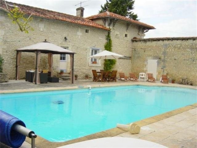 13 bedroom House For Sale: 16210.. - 2