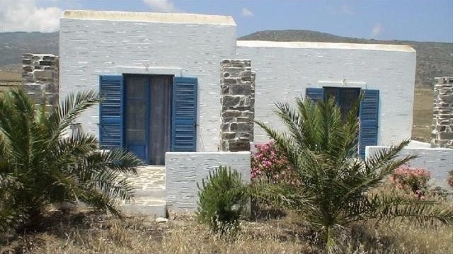 B217 - Land parcel of 6404 sqm , with..