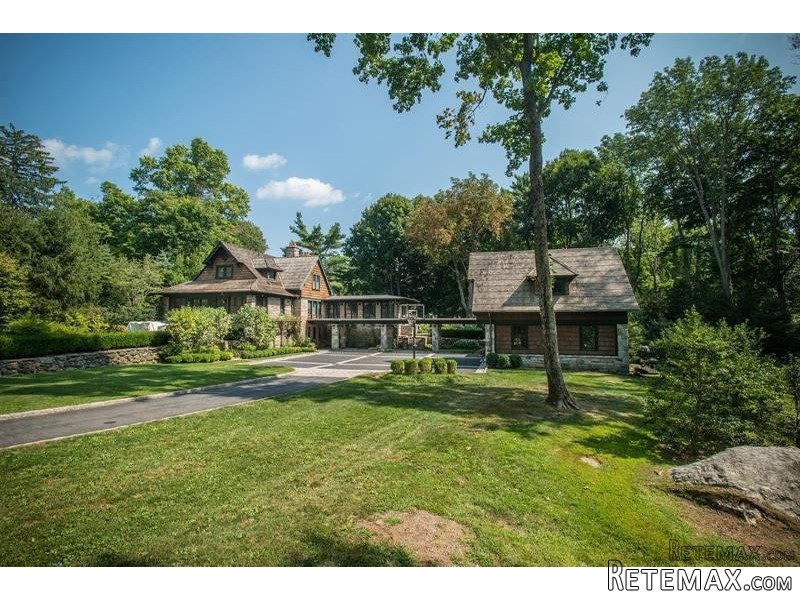 5 bedroom House For Sale: 2 Conyers..