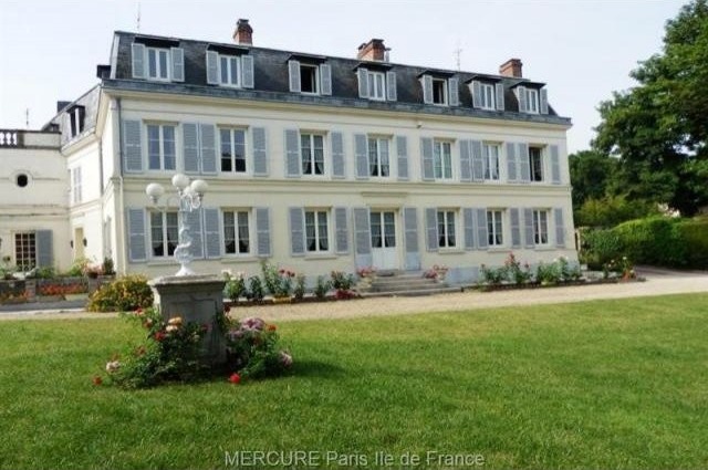 7 bedroom Character For Sale: 95270..