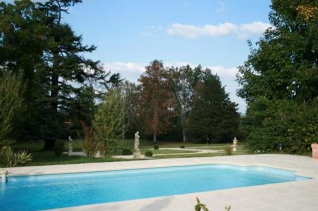 5 bedroom Castle For Sale: 33500.. - 2
