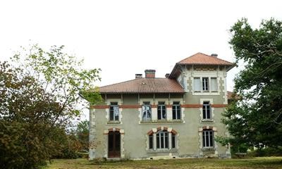 House Villa 13 Rooms