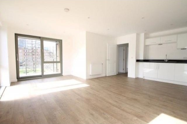 3 bed flat for sale sq. ft*