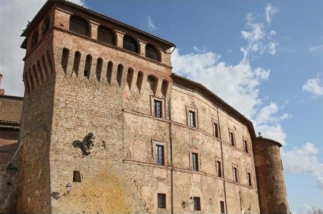 7 bedroom House For Sale: Lago..