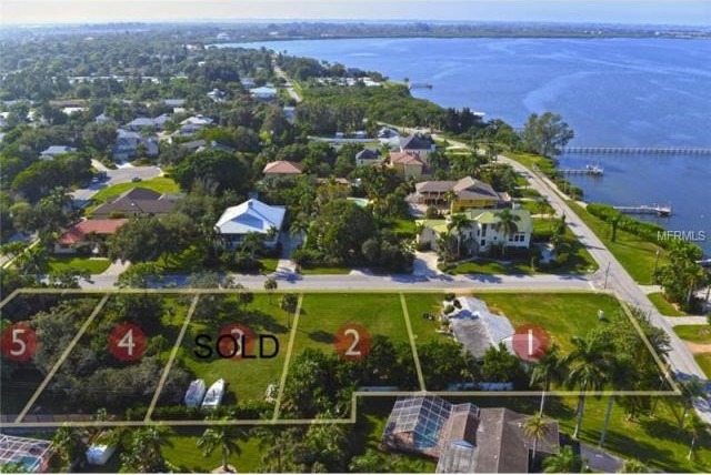 Land For Sale: 1619 Palma Sola Blvd..