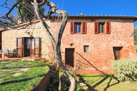 Three Bedroom Restored Umbrian Cottage