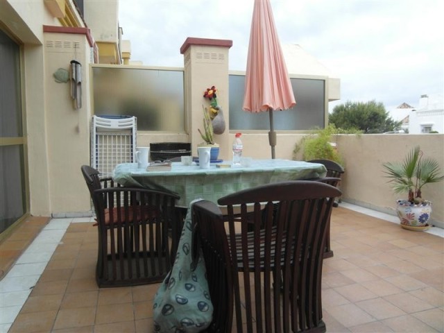 Apartment for sale in Elviria - 2