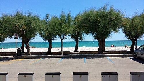 3 Fantastic apartments next to the sea.. - 2