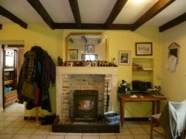 EC0583al Renovated 3 Bed House, Barn.. - 2