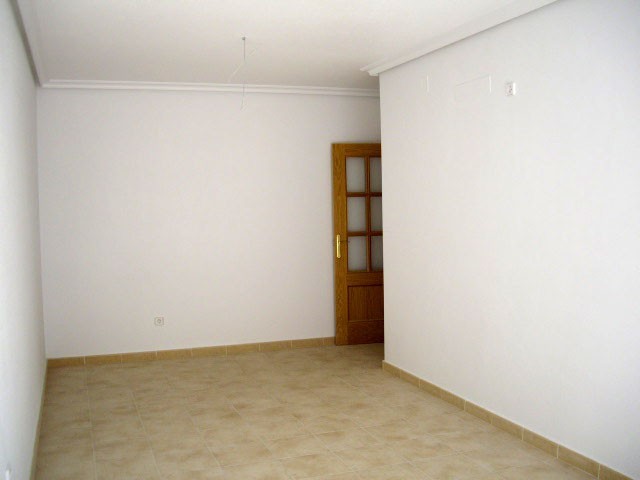 2 Bed Aparment next to Beach - 2