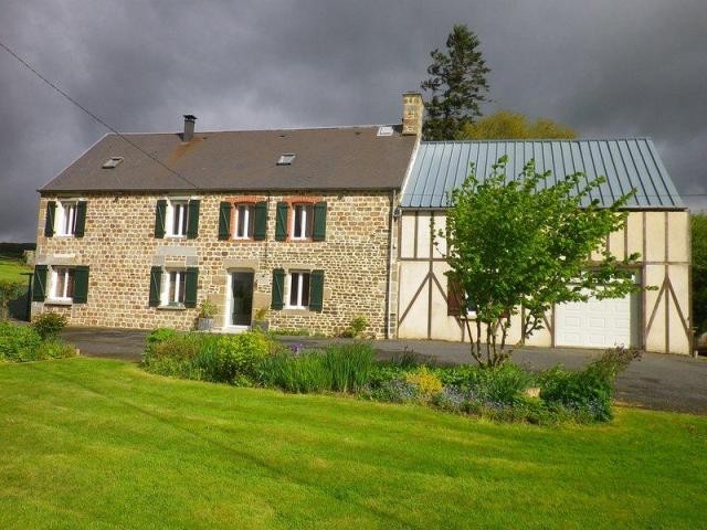 Maison / Villa - Maison En Pierre..