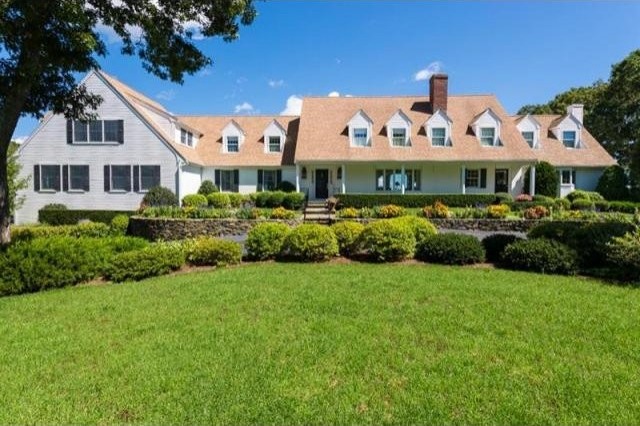 7 bedroom Property For Sale: North Bay..