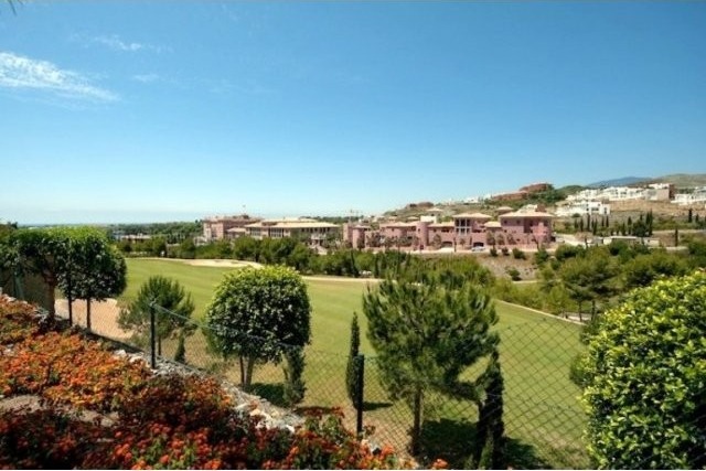 Lovely Second Floor Apartment in TEE 5.. - 2