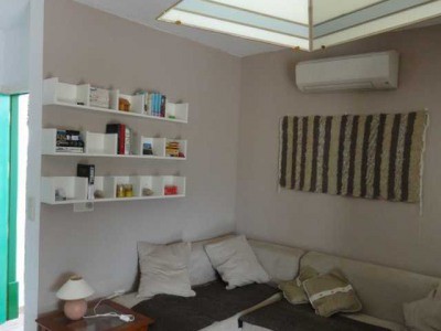 Villa - Situated in a unique green..