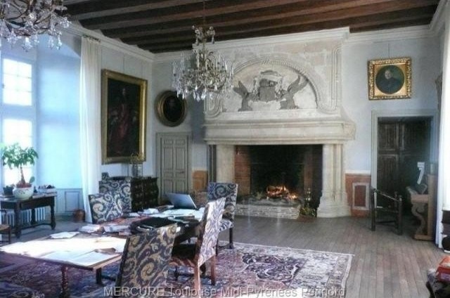 Castle For Sale: 24000 DORDOGNE - 2