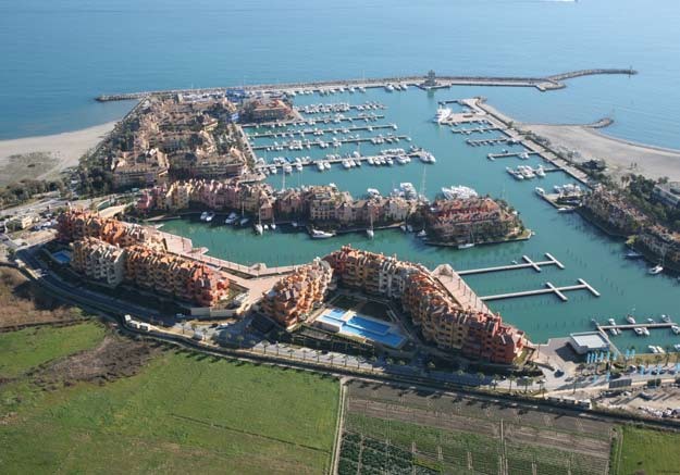 Stunning Sotogrande Marina Apartments.. - 2