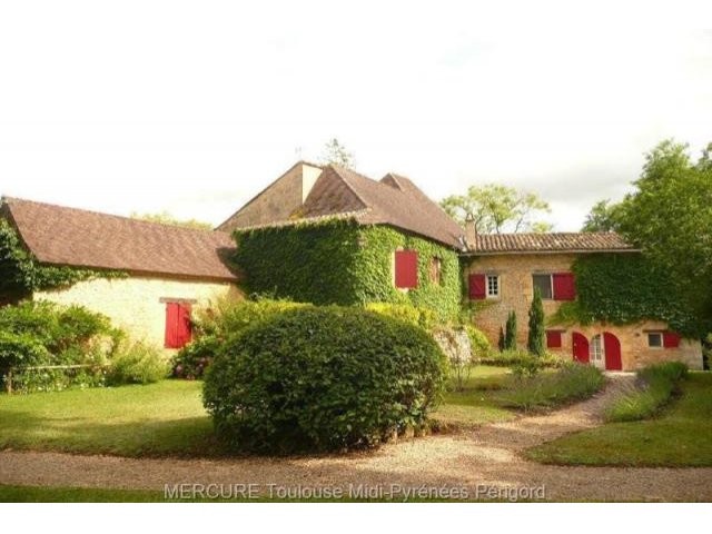 9 bedroom Character For Sale: 24000..