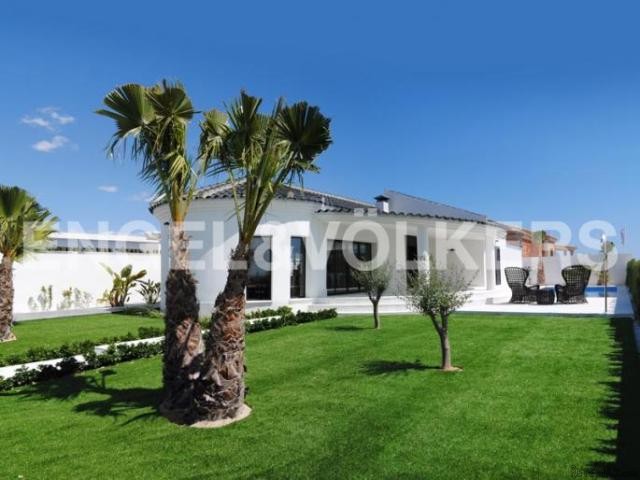 MODERN VILLA OF HIGH QUALITY - 2