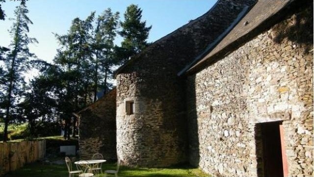 High Quality Character House