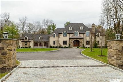 763 Remsens Ln Muttontown, NY 11771