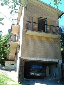 Fantastic brick built property close to..