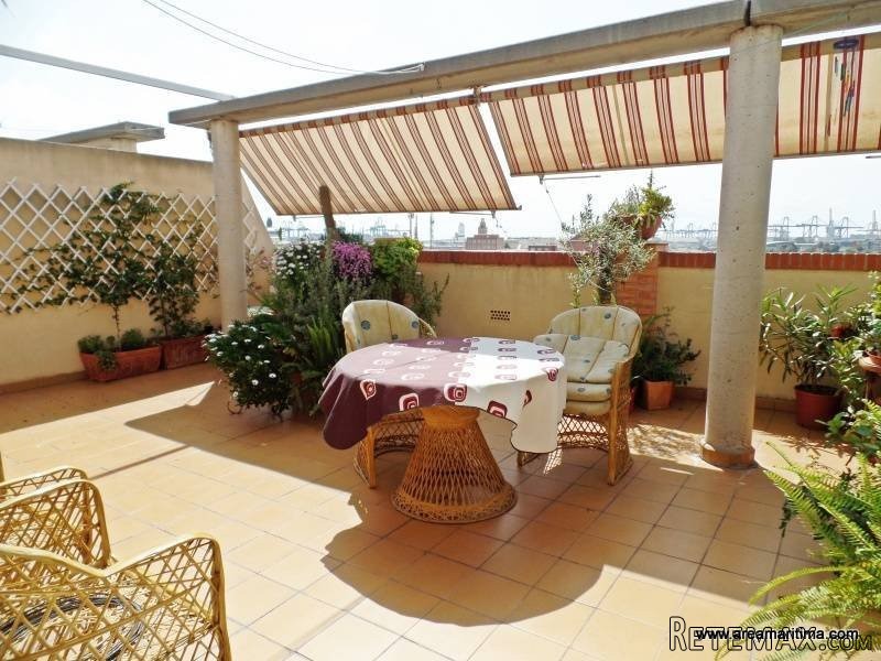 Penthouse for sale with sea views in.. - 2