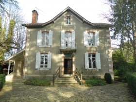 Early 20th Century Village House With.. - 2