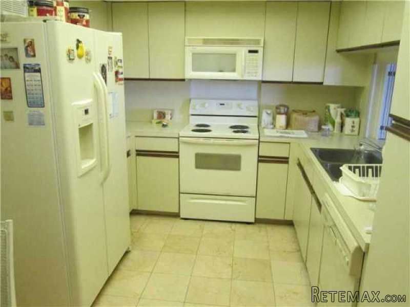 3 bedroom Flat For Sale: Miami 33131 - 2