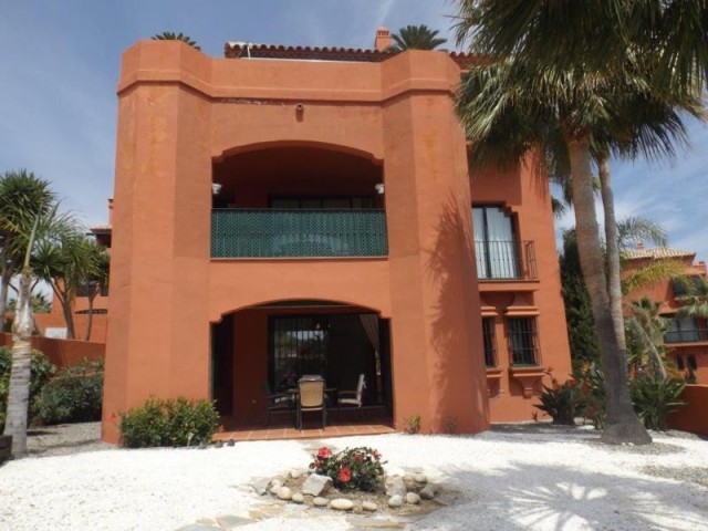 1 Bed Apartment for sale in Calahonda