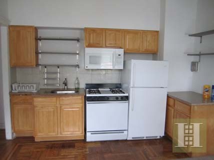1 bedroom Apartment For Sale: 37 -20.. - 2
