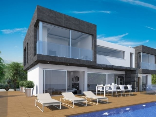 Plot in Javea