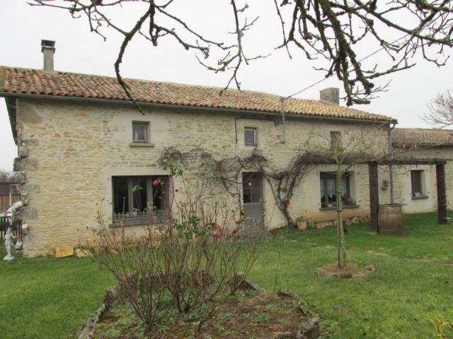 Pretty Stone Property, With Studio +..
