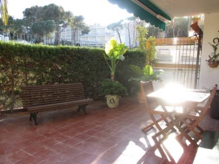 NICE GROUND FLOOR WITH GARAGE NEAR TO..