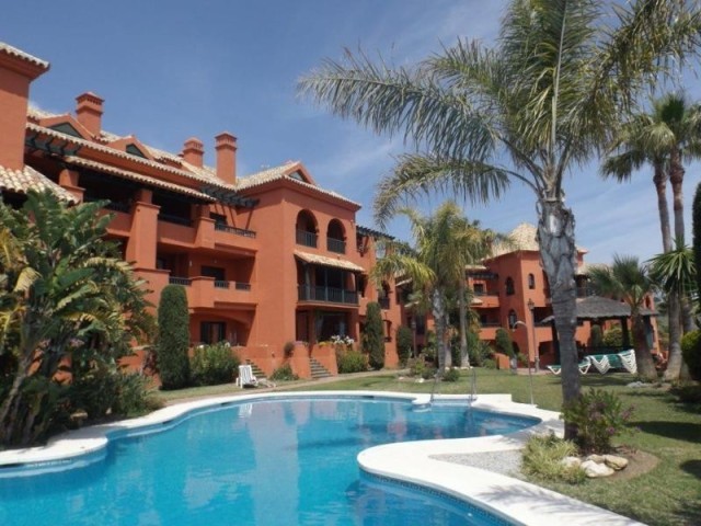 1 Bed Apartment for sale in Calahonda - 2